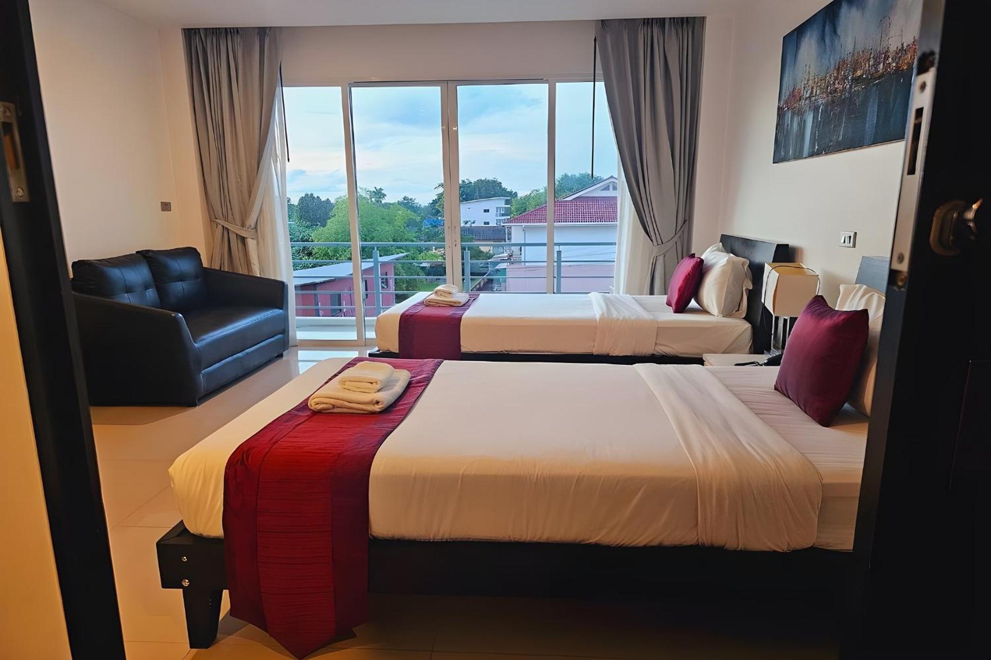 One World One Home Naiharn Hotel Rawai Zewnętrze zdjęcie