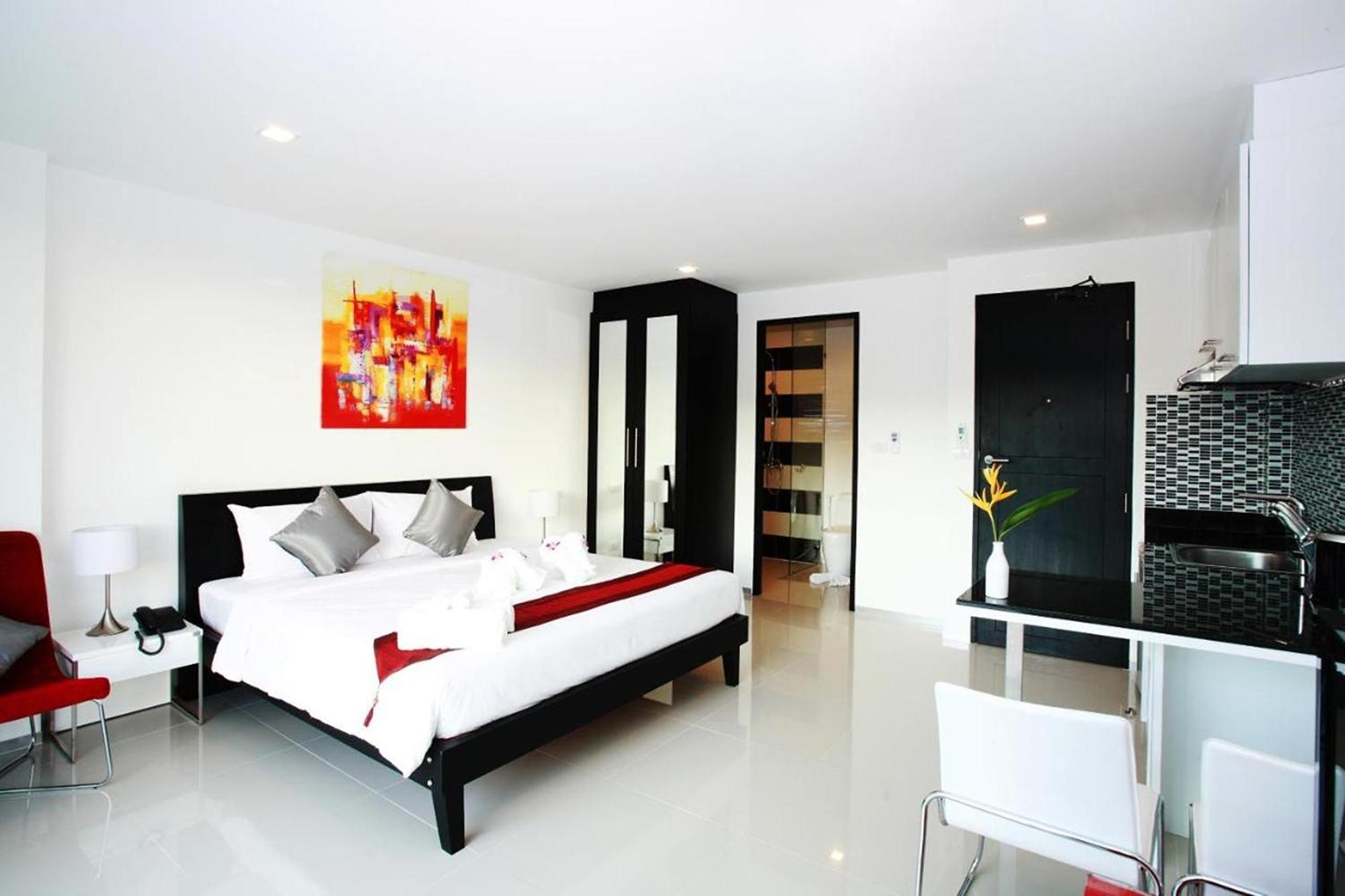 One World One Home Naiharn Hotel Rawai Zewnętrze zdjęcie