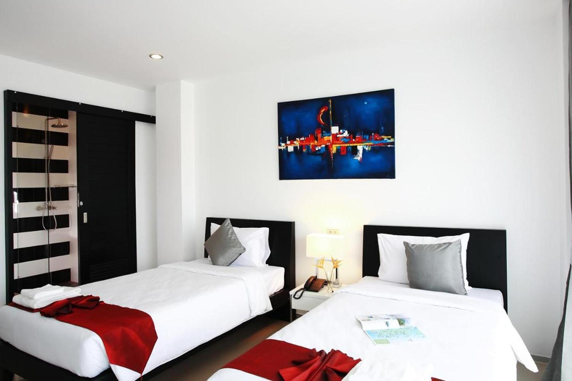 One World One Home Naiharn Hotel Rawai Zewnętrze zdjęcie