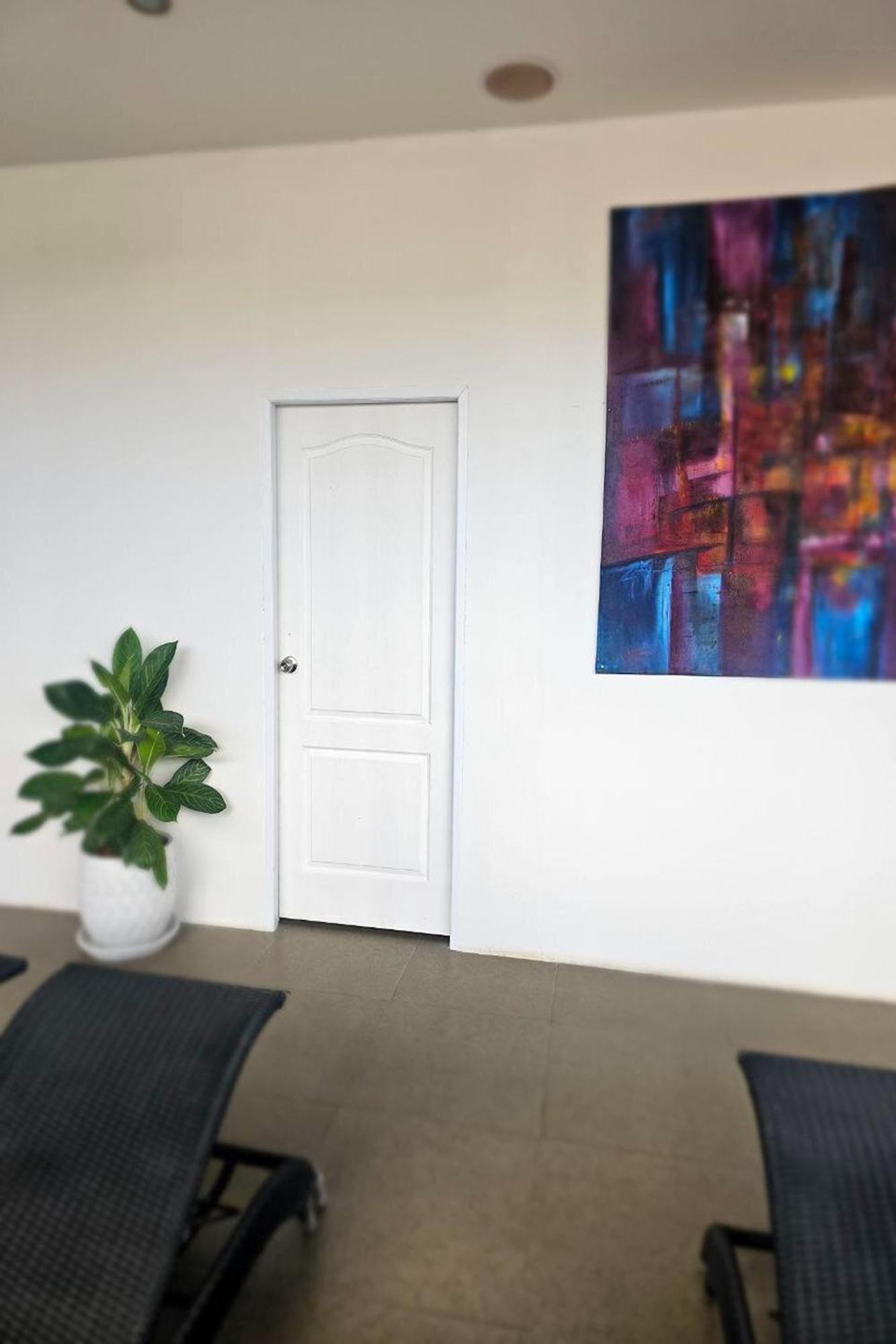 One World One Home Naiharn Hotel Rawai Zewnętrze zdjęcie