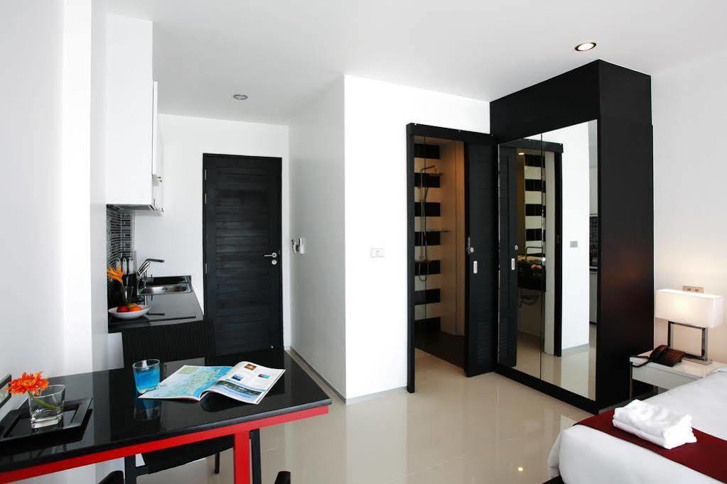 One World One Home Naiharn Hotel Rawai Zewnętrze zdjęcie